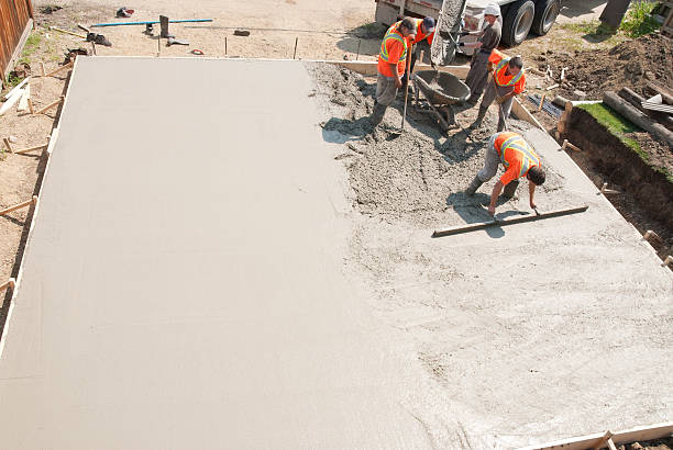 Best Concrete Retaining Walls in Battle Creek, MI